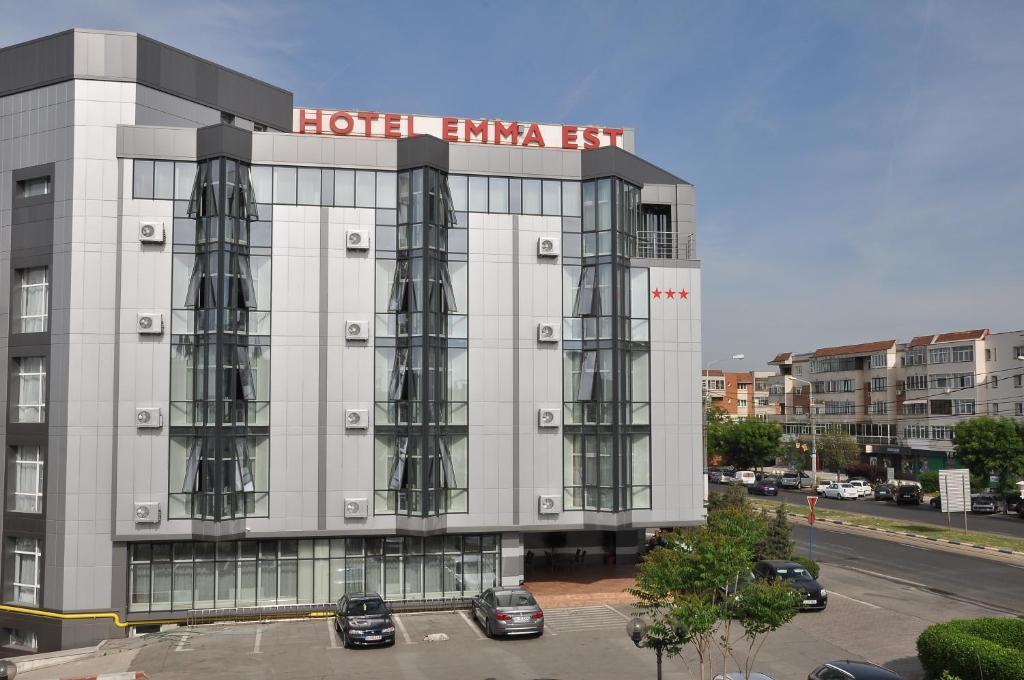 Hotel Emma Est Craiova Exterior photo